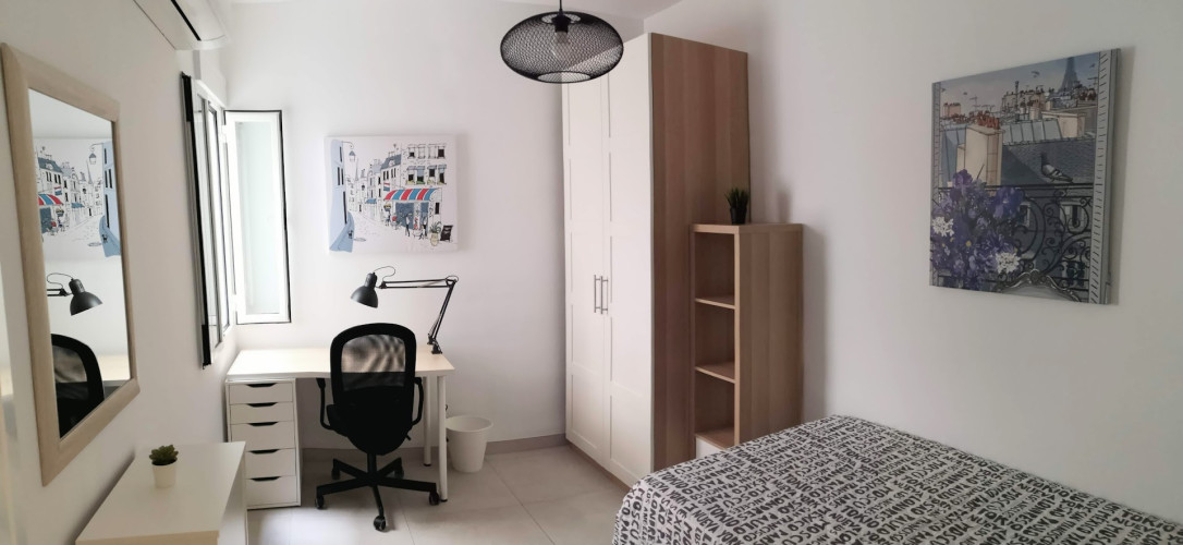 Flatroomers.com, habitacion de estudiantes en ciudad jardin cordoba
