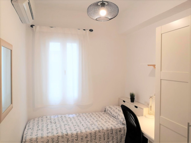 Flatroomers.com, alquiler Habitaciónes estudiantes en ciudad jardin cordoba