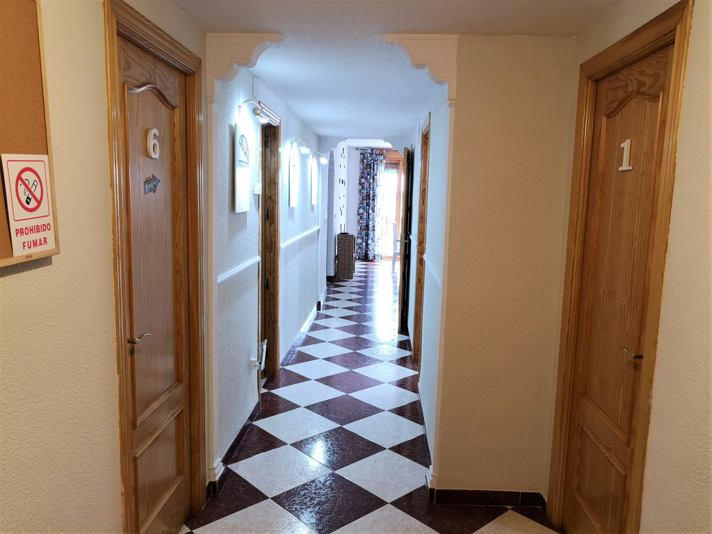 Piso compartido estudiantes Córdoba *Vizconde 3* 6 pasillo piso compartido cordoba vizconde