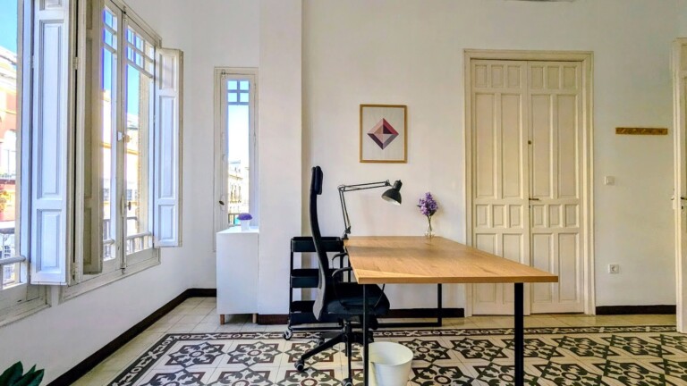 alquiler de oficina en Córdoba flatroomers coworking Córdoba, oficina 5