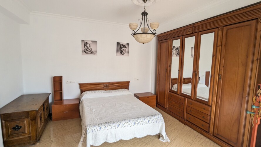 student room for rent in Cordoba, Ciudad Jardin. Erasmus room in Cordoba. Flatroomers.com